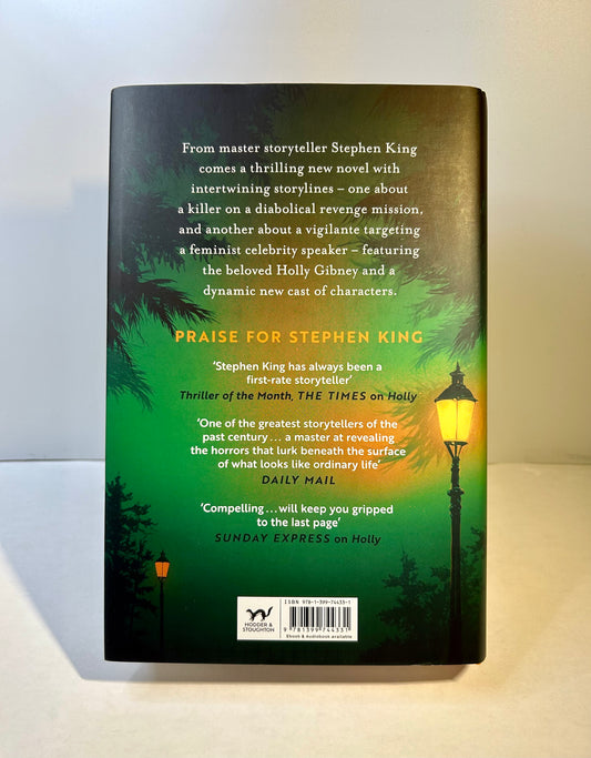 Never Flinch - Stephen King - First UK Edition