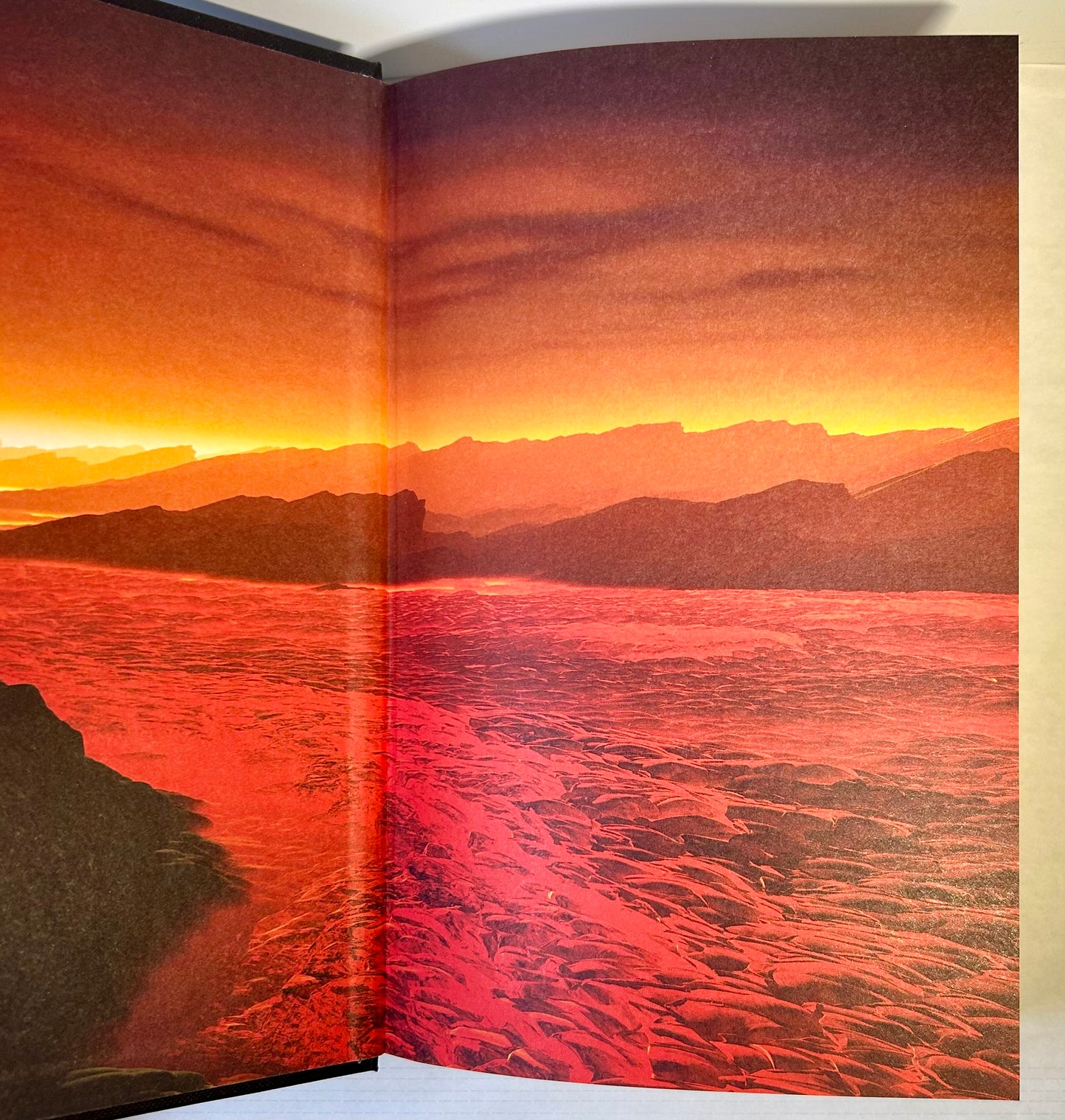 Eruption - Michael Crichton / James Patterson - First UK edition