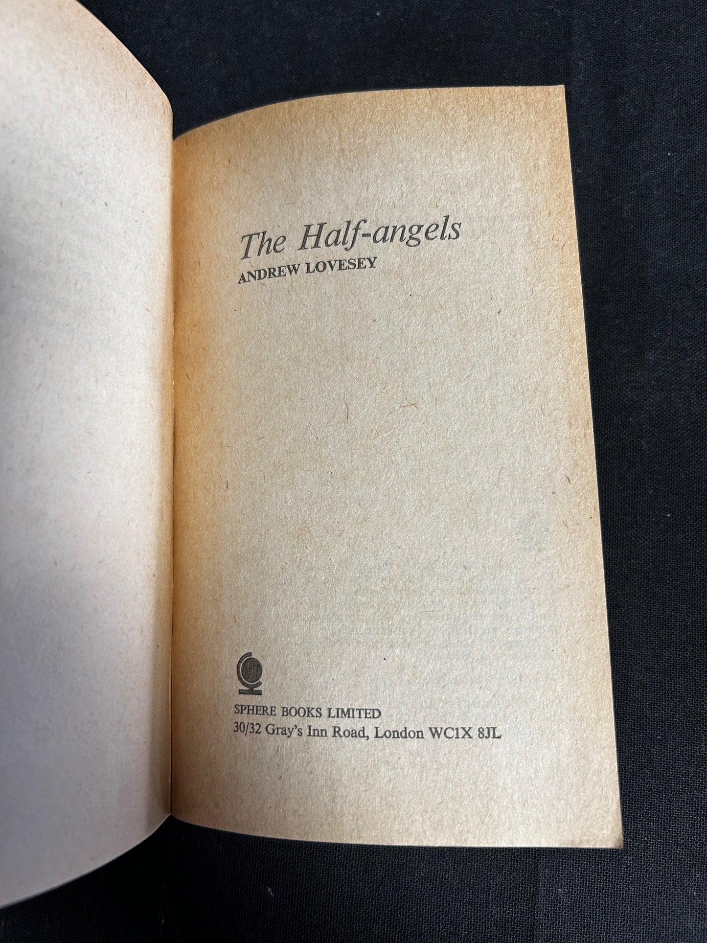 The Half-Angels - Andrew Lovesey