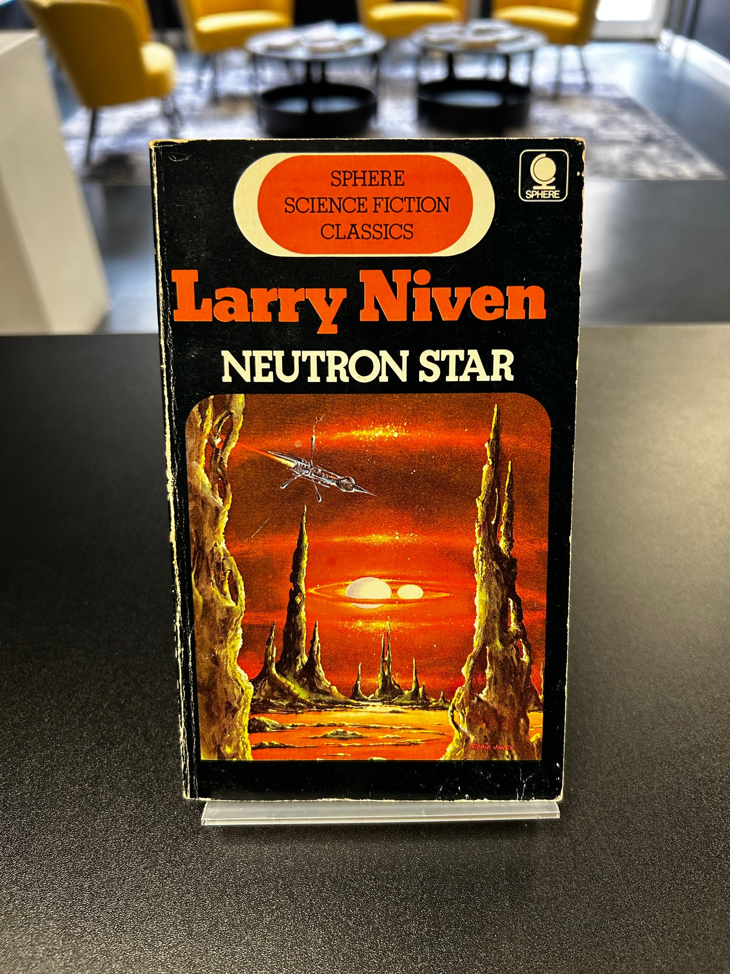 Neutron Star - Larry Niven