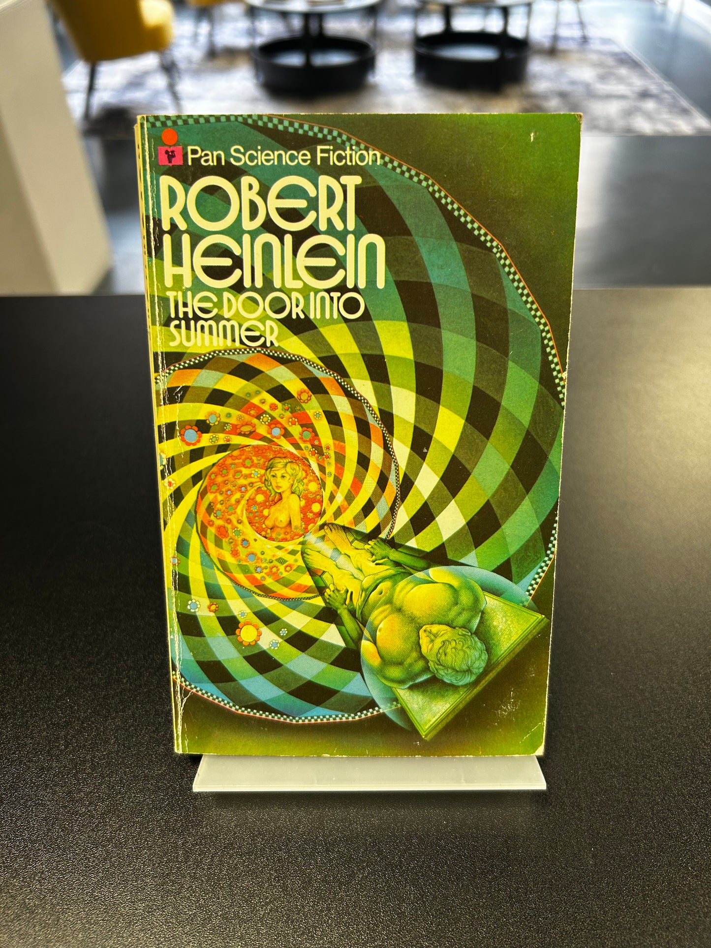 Door in to Summer - Robert Heinlein