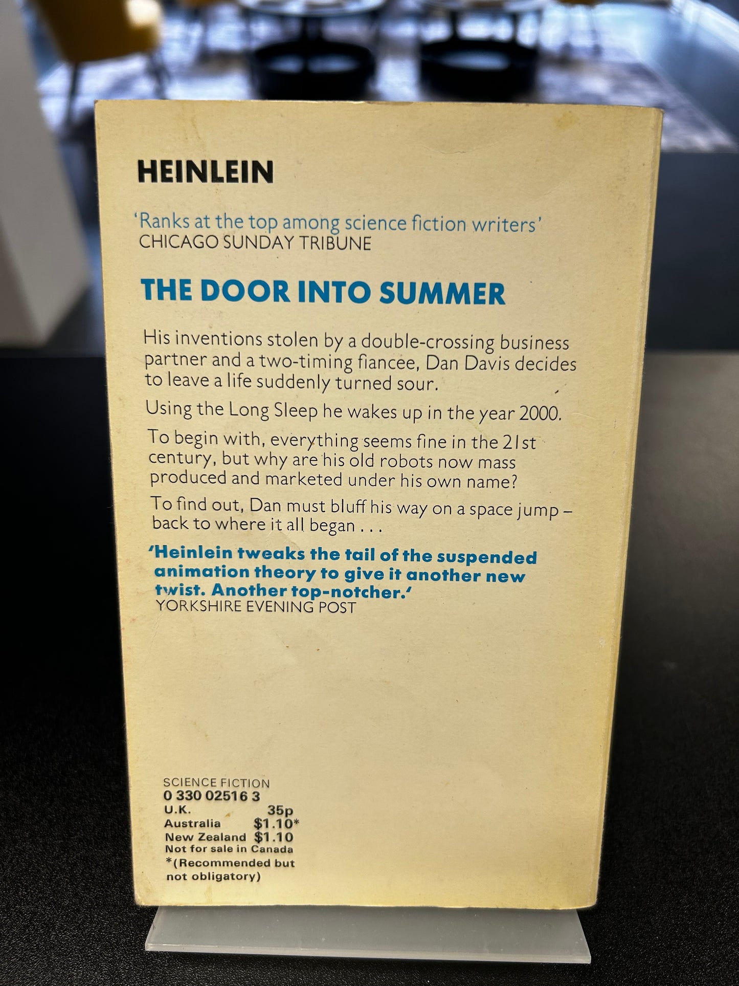 Door in to Summer - Robert Heinlein