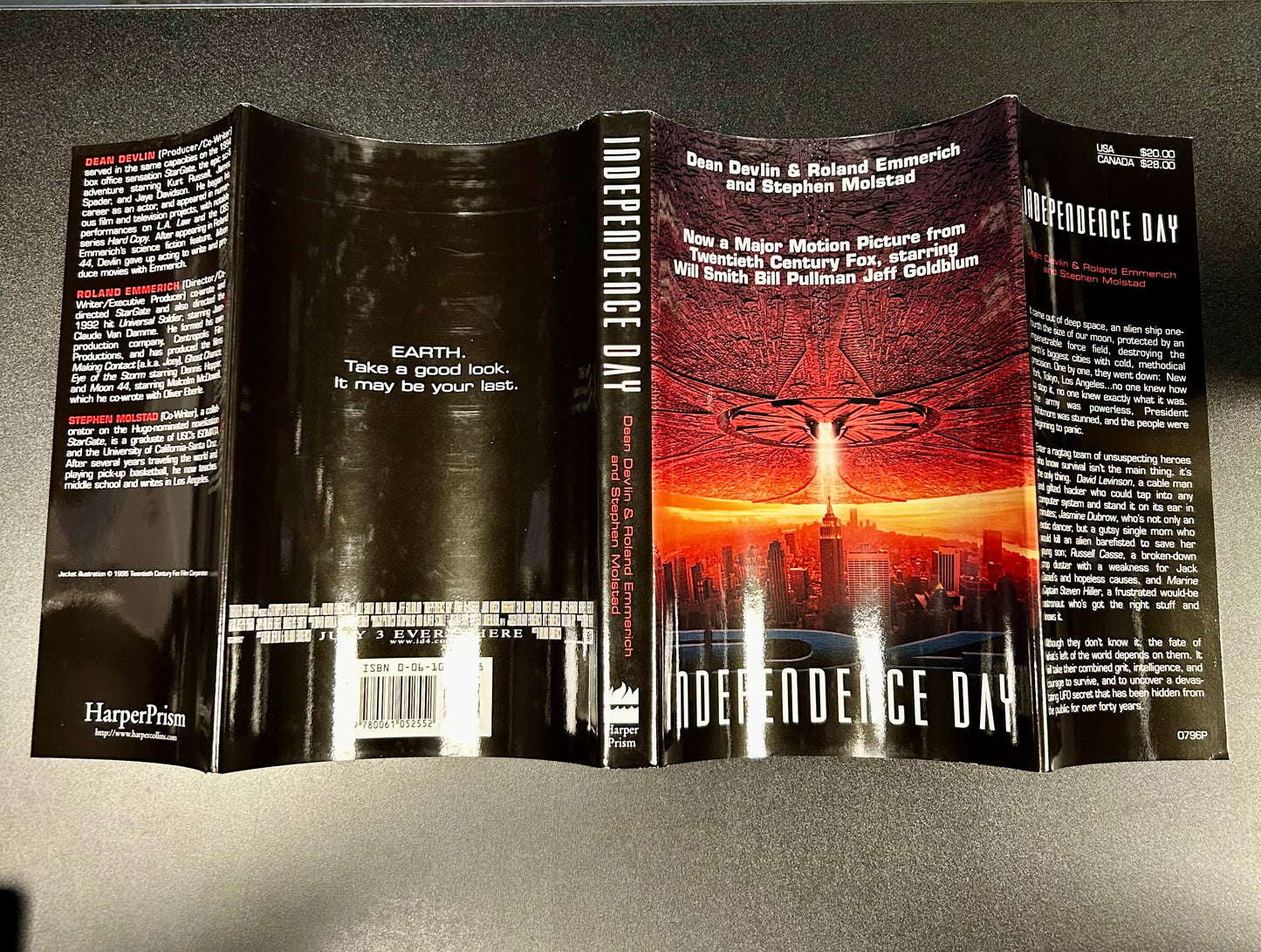 Independence Day - Limited Edition - SIGNED