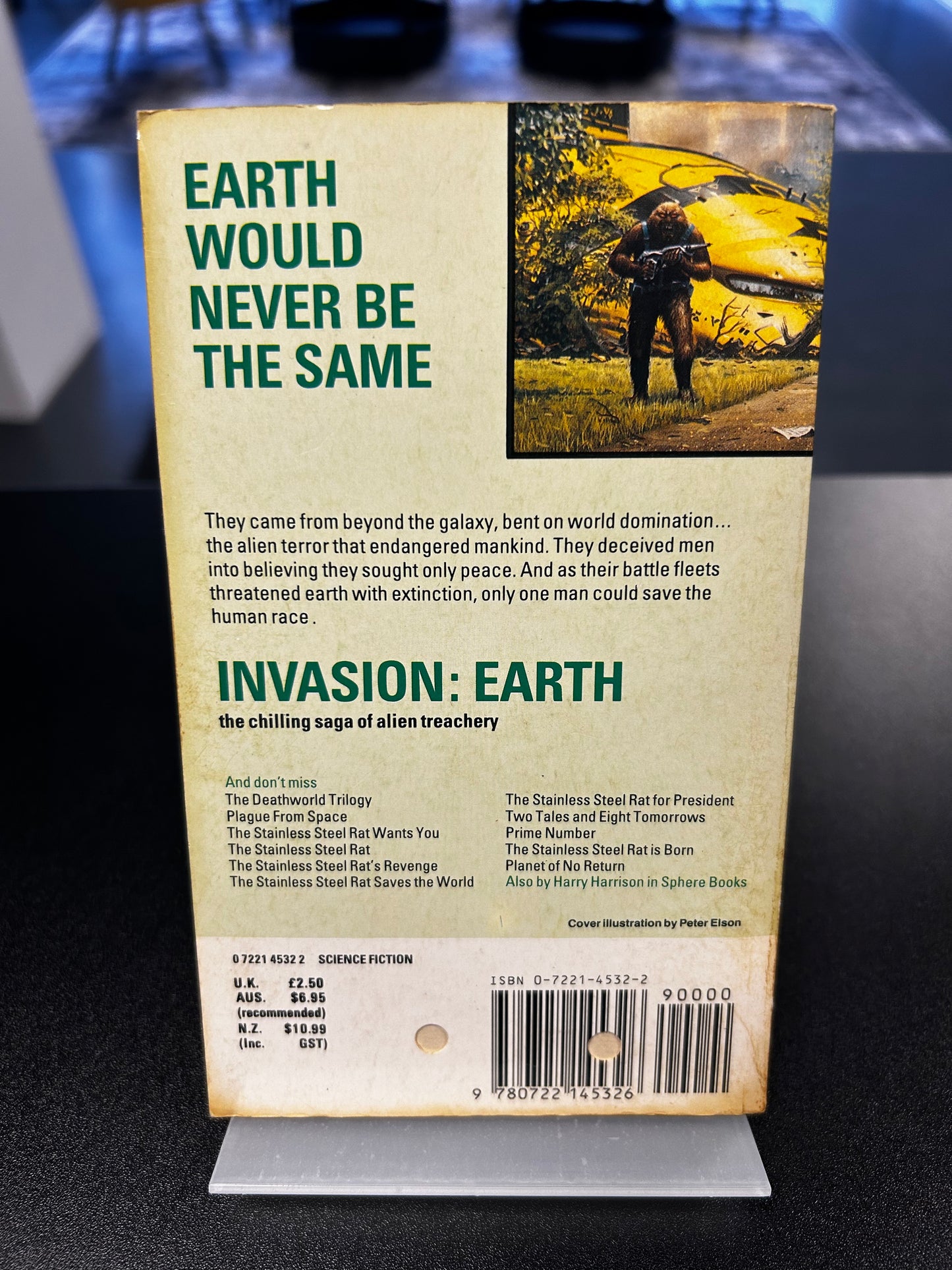 Invasion: Earth - Harry Harrison